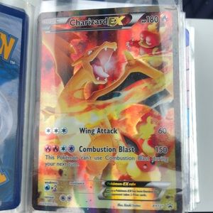 Charizard ex, starred promo